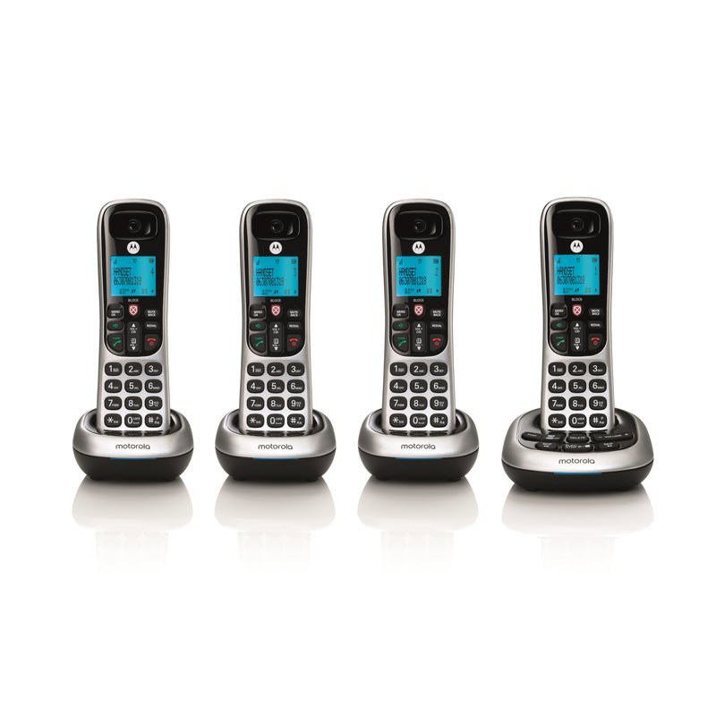 Motorola CD4014 Digital Cordless Telephone with Answering Machine, 4 Handsets